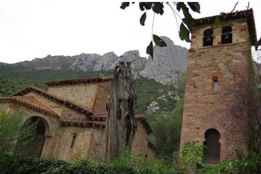 Villa Casa El Vinadal Arguebanes Exterior foto